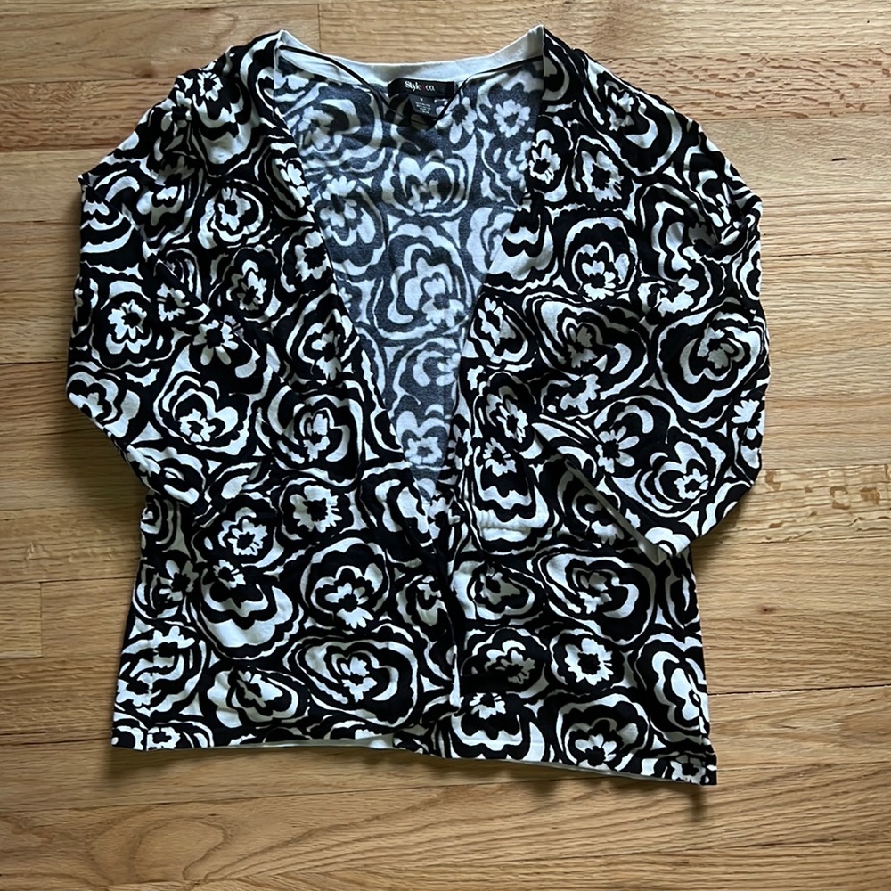 Style & Co black and white cardigan